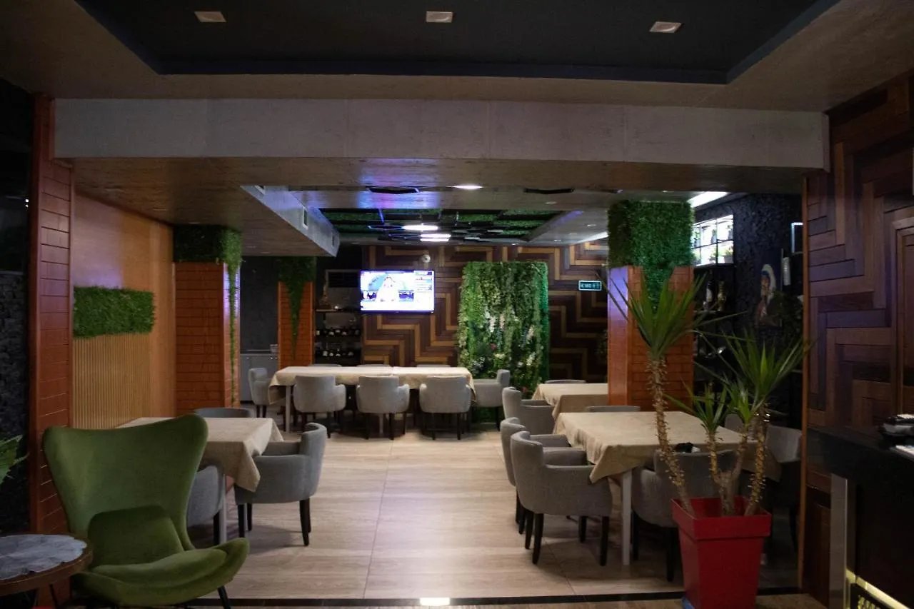 טיראנה Hotel Euro