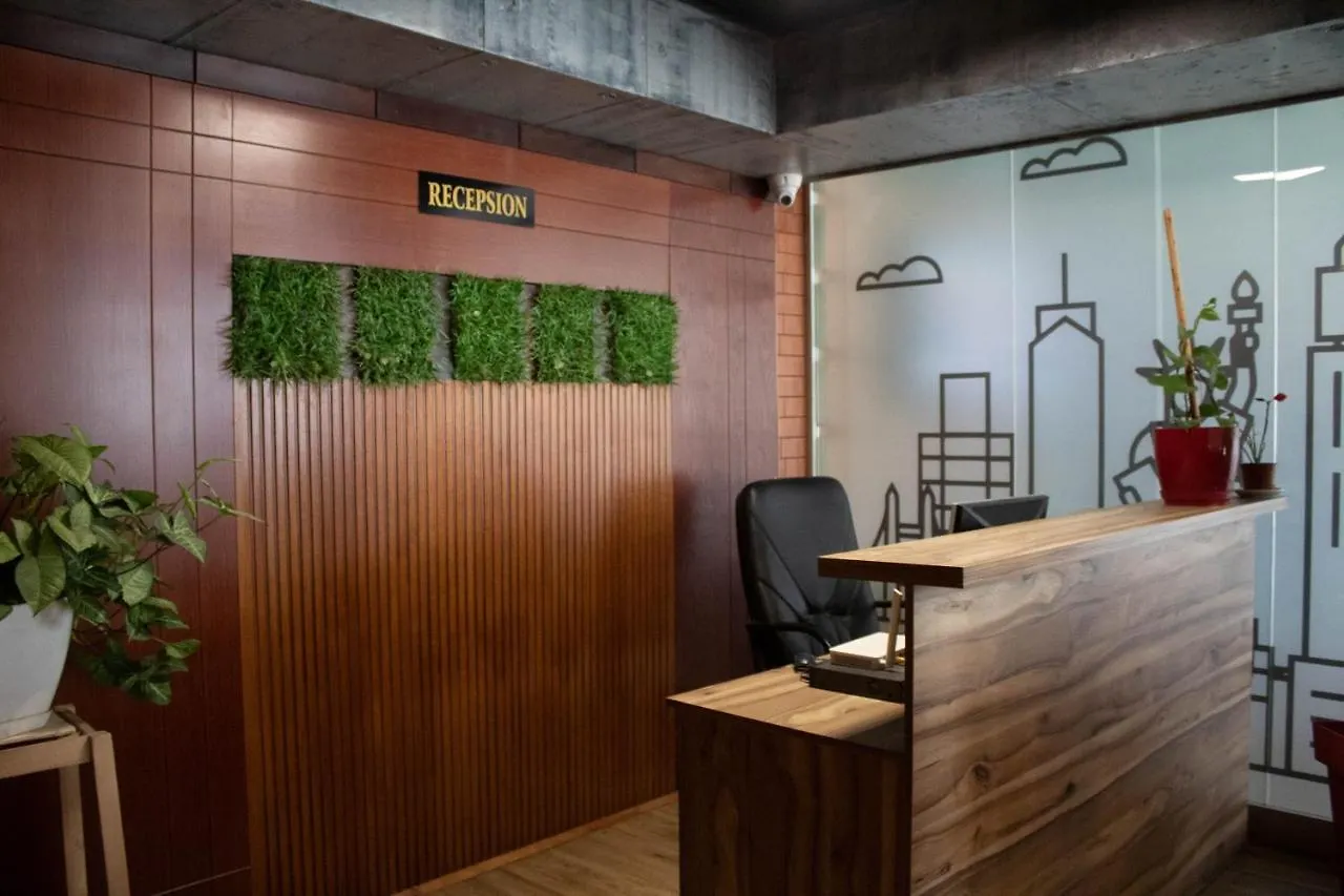 Hotel Euro Τίρανα
